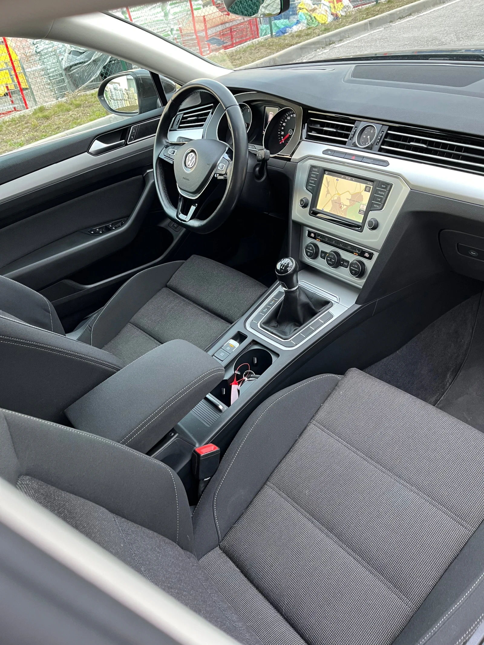 VW Passat 2.0TDI Higline 190PS FULL LED/head up display, снимка 7 - Автомобили и джипове - 53858218