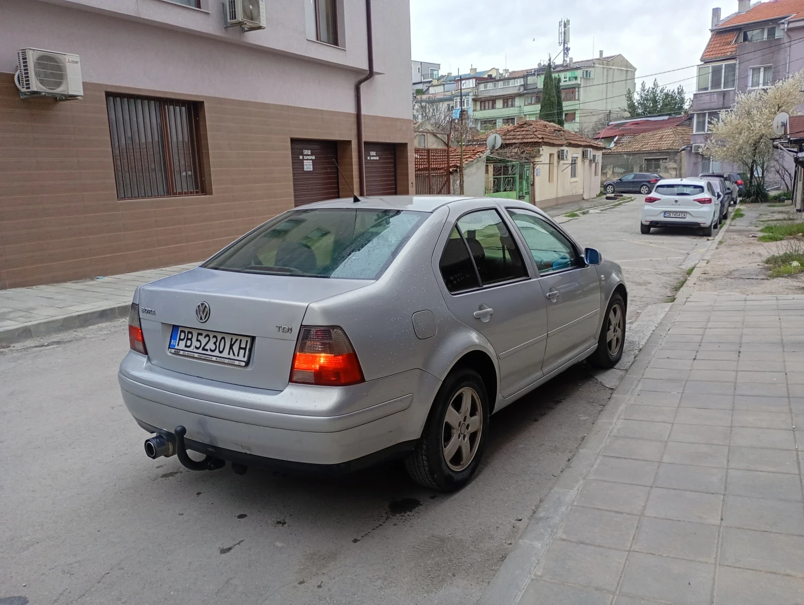 VW Bora 1.9 TDi Климатик , снимка 2 - Автомобили и джипове - 54192618