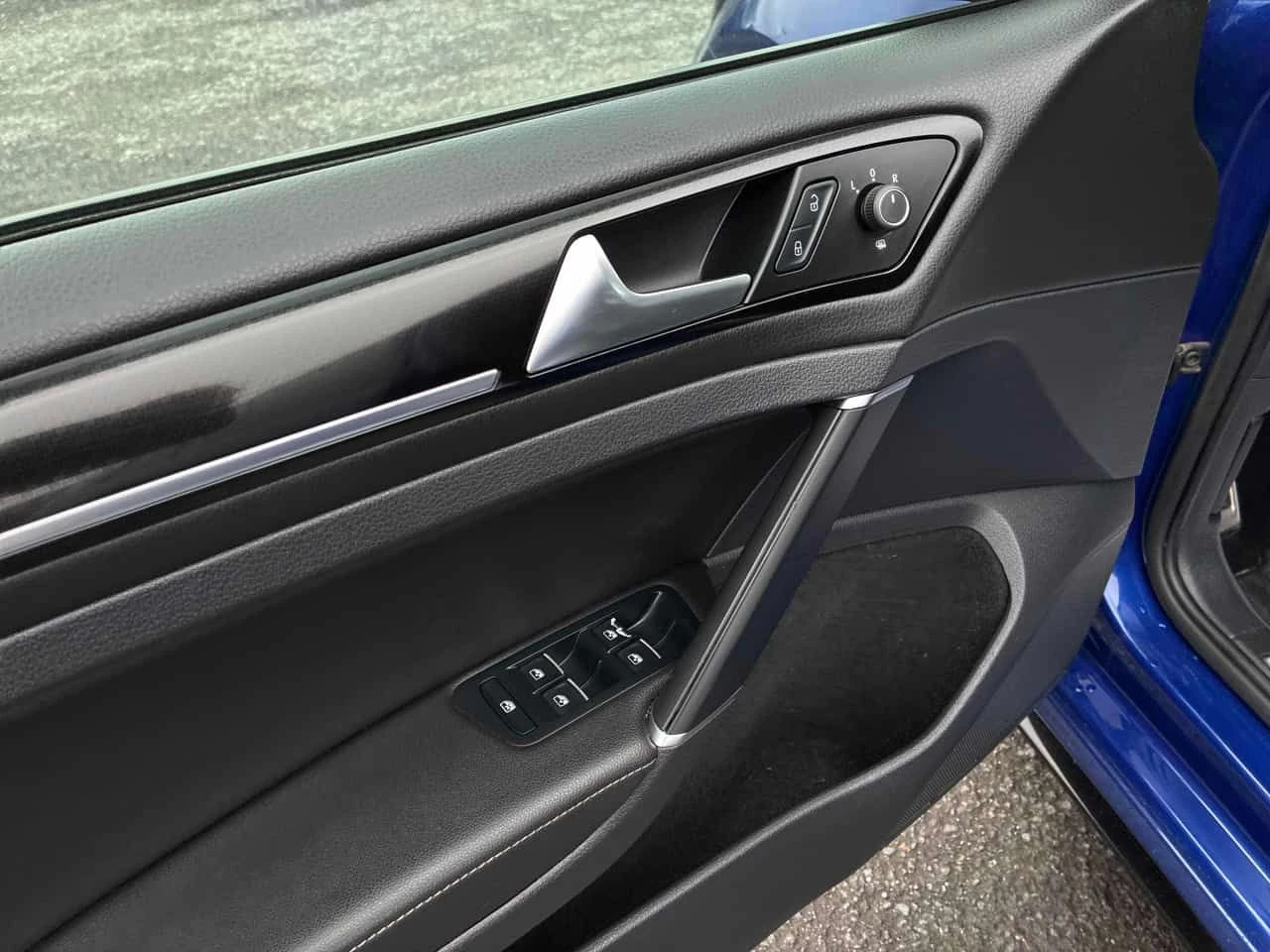 VW Golf * R* 5 door DSG * ПОДГРЕВ* KEYLESS* , снимка 12 - Автомобили и джипове - 54219026