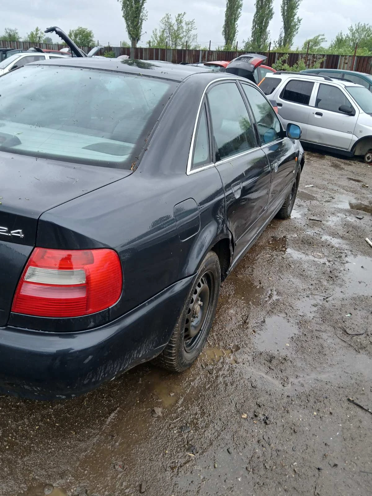 Audi A4, снимка 2 - Автомобили и джипове - 54363445