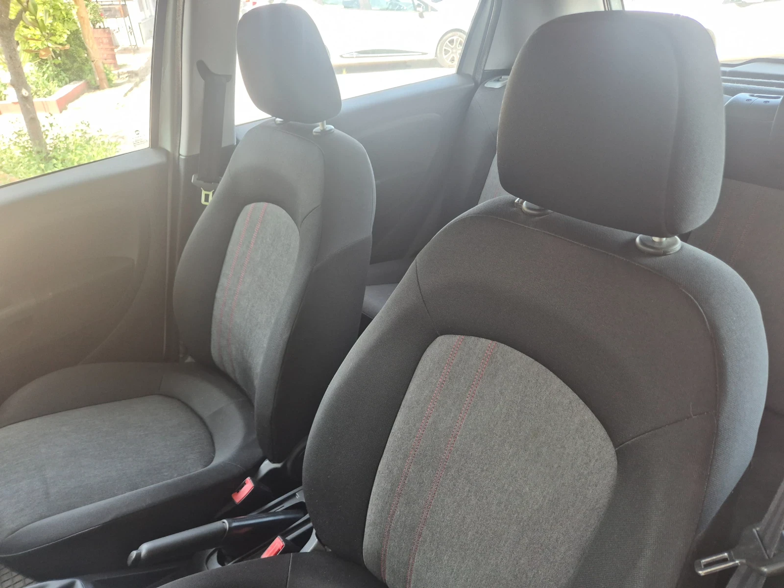 Fiat Punto 1.3 MultiJet, снимка 10 - Автомобили и джипове - 54508245