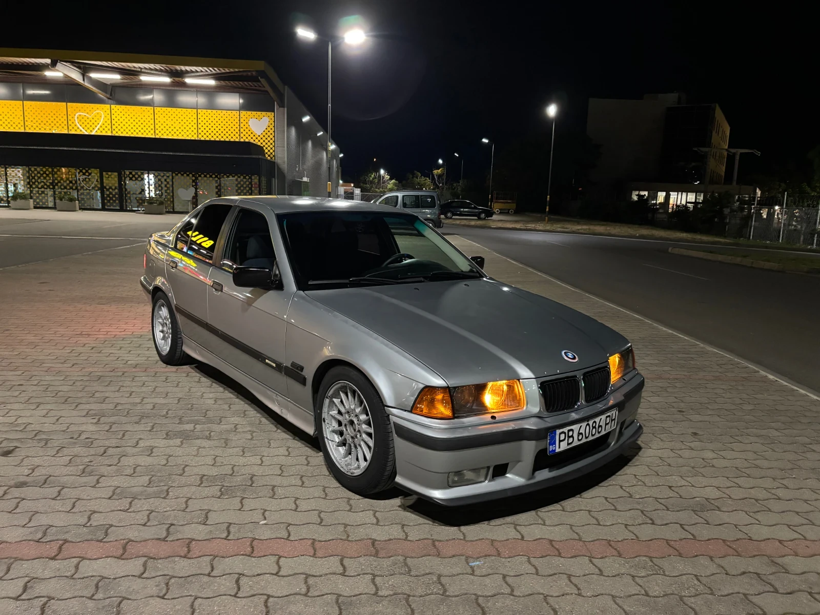 BMW 318 | Mobile.bg � ����������� 2