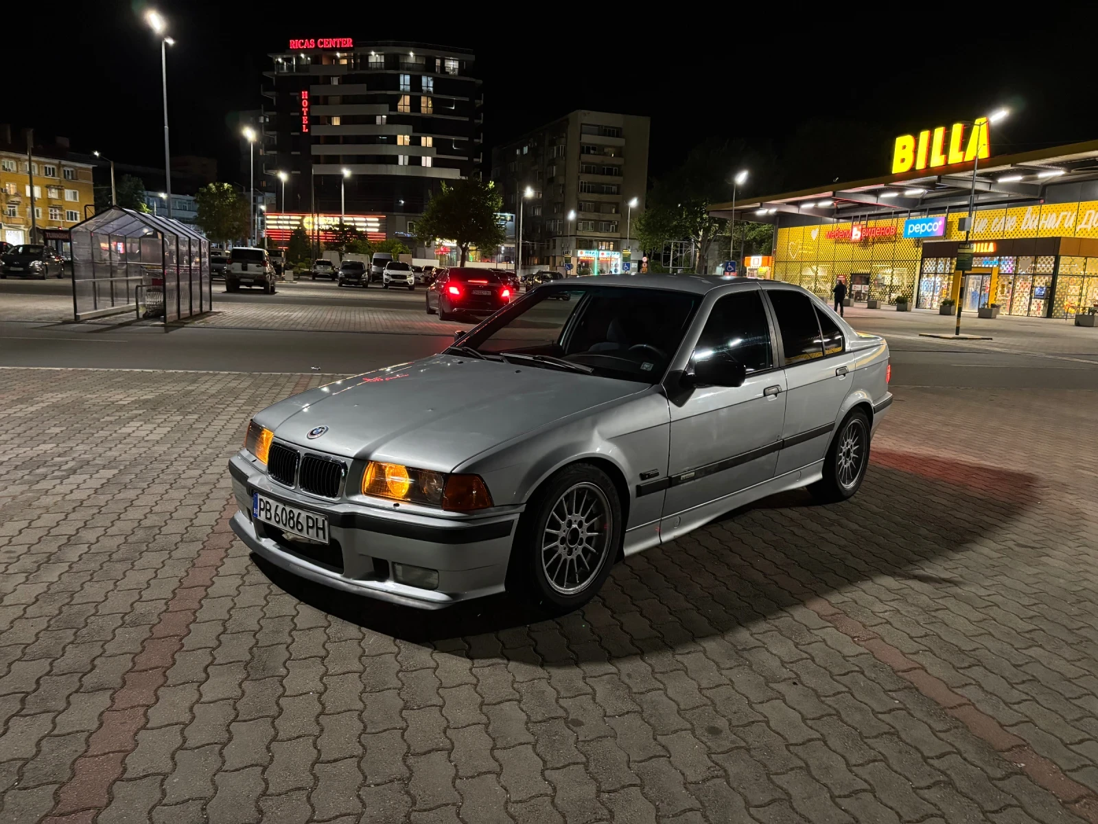 BMW 318
