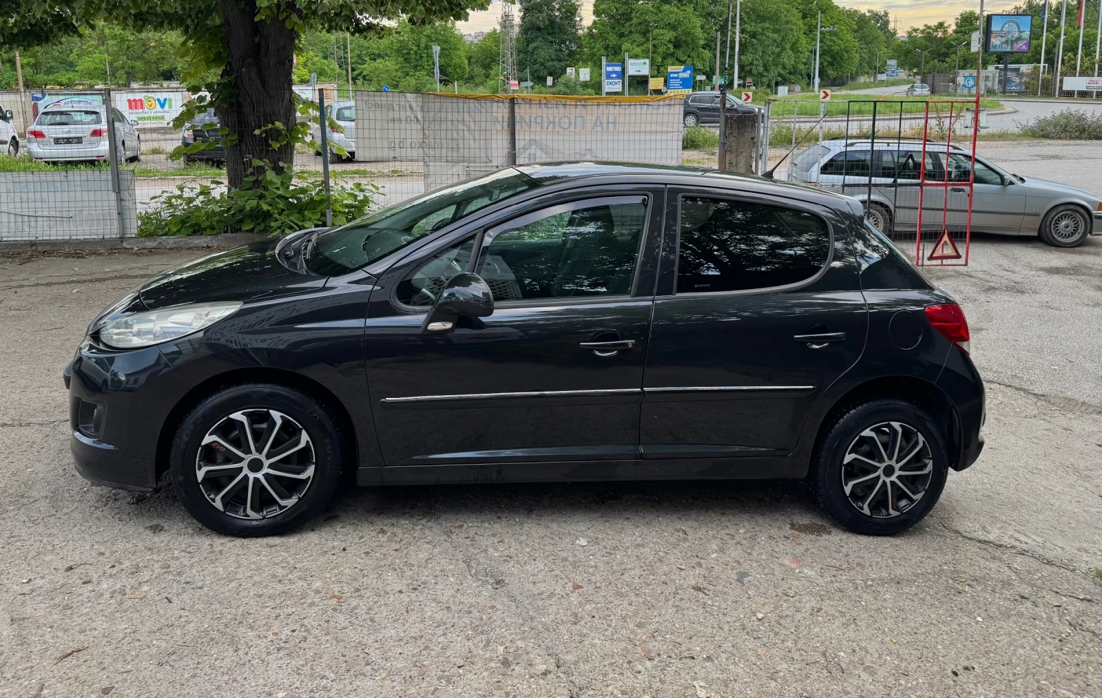 Peugeot 207 FACE! 1.4!СТАРИЯ МОТОР!137ХИЛ.КМ, снимка 10 - Автомобили и джипове - 54663180