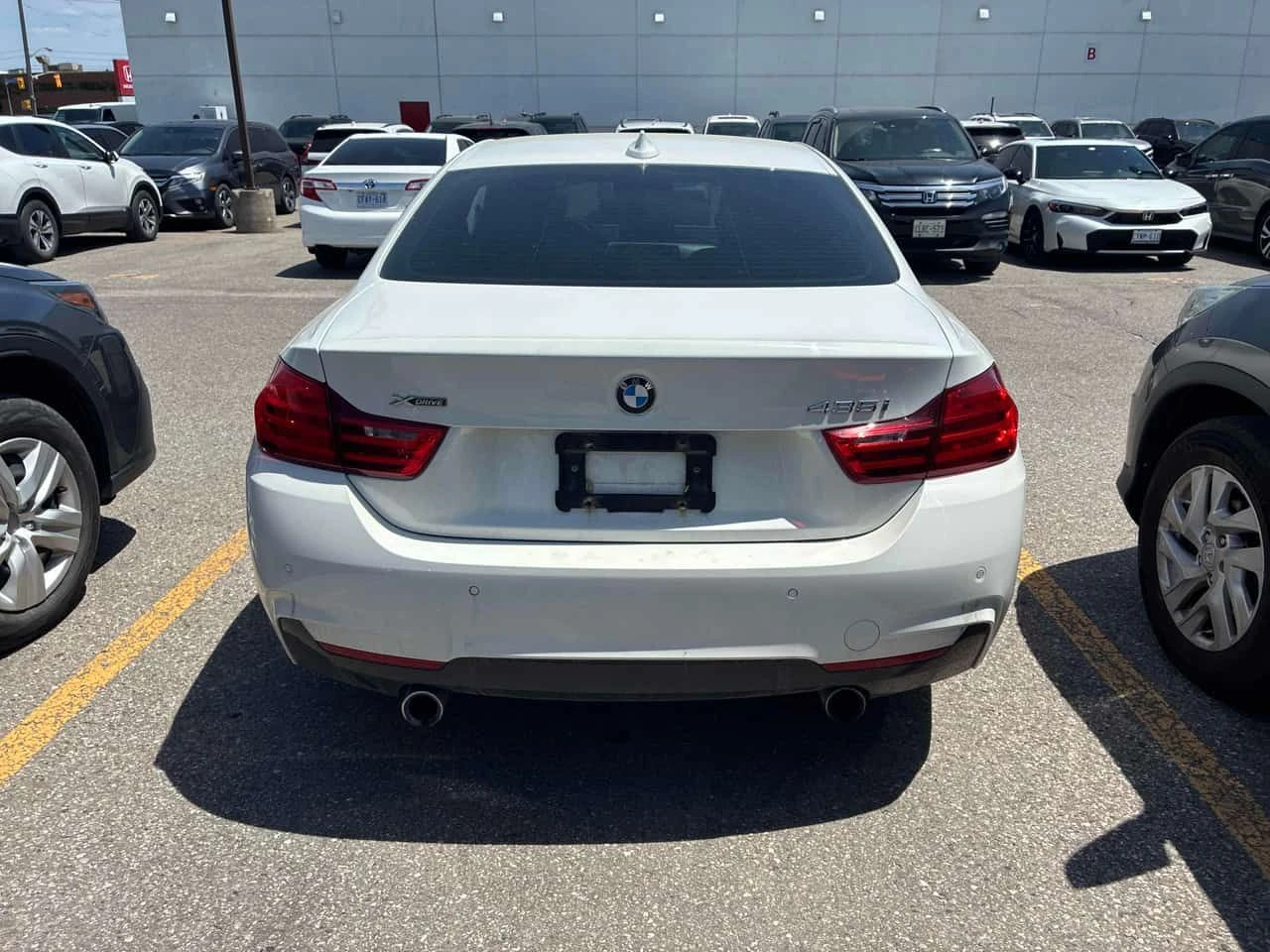 BMW 435 | HARMAN KARDON | HUD | ЧЕРВЕН САЛОН | CARFAX | , снимка 4 - Автомобили и джипове - 54755394