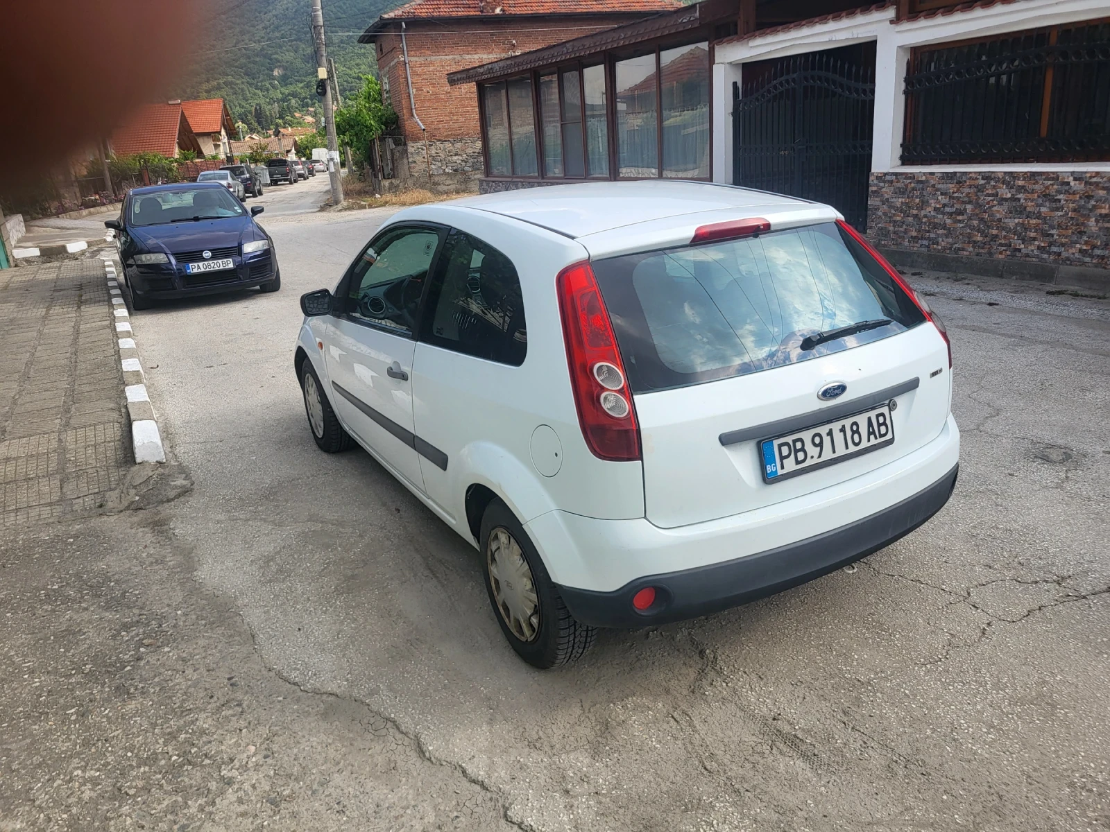 Ford Fiesta 1.4 TDCI 70ps klima, снимка 5 - Автомобили и джипове - 54830717