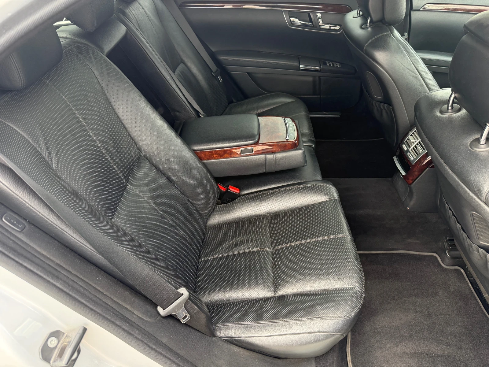 Mercedes-Benz S 320 CDI* LONG* 2008г* 4M* FULL MAX* Обдухване* , снимка 11 - Автомобили и джипове - 54972646
