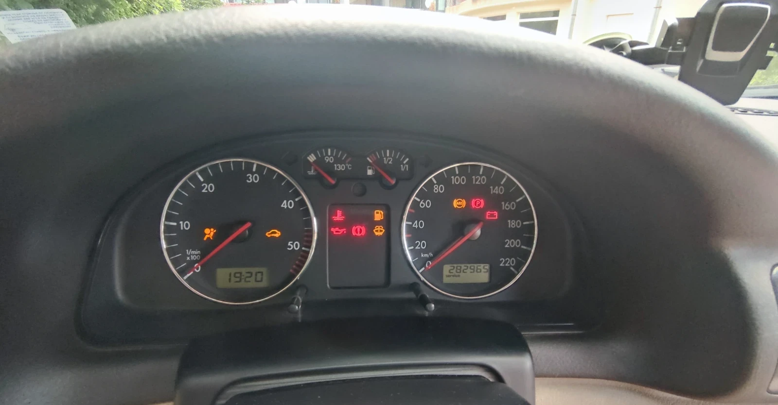 VW Passat 1.9 TDI AFN 110k.c., снимка 15 - Автомобили и джипове - 55463537