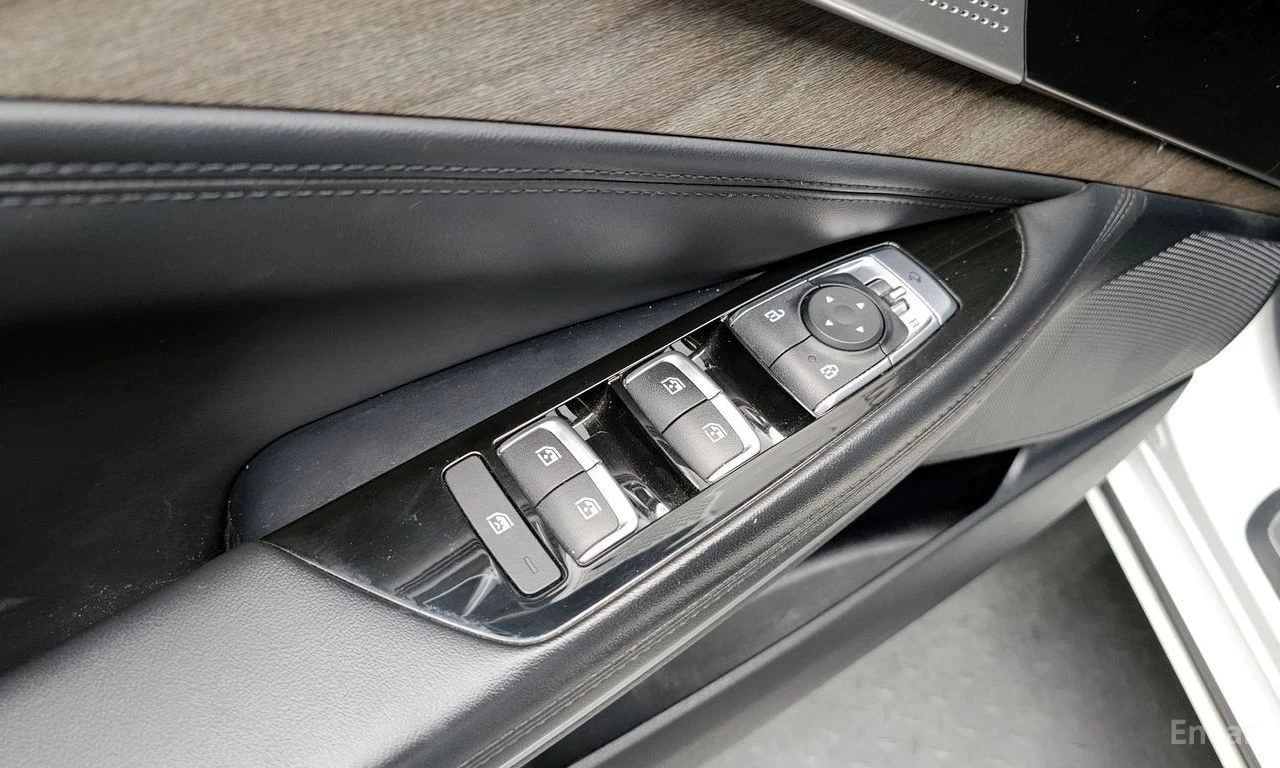 Kia K8 3.5* LPG* ПОДГРЕВ* ОБДУХВАНЕ* LANE* ASSIST* КАМЕРА, снимка 7 - Автомобили и джипове - 55968970