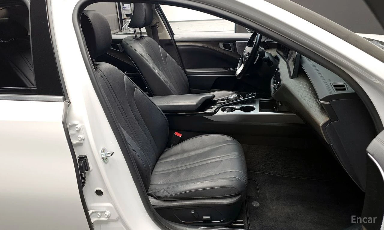 Kia K8 3.5* LPG* ПОДГРЕВ* ОБДУХВАНЕ* LANE* ASSIST* КАМЕРА, снимка 16 - Автомобили и джипове - 55968970