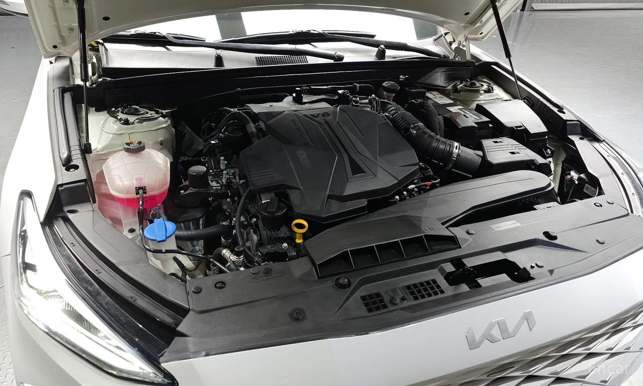 Kia K8 3.5* LPG* ПОДГРЕВ* ОБДУХВАНЕ* LANE* ASSIST* КАМЕРА, снимка 17 - Автомобили и джипове - 55968970