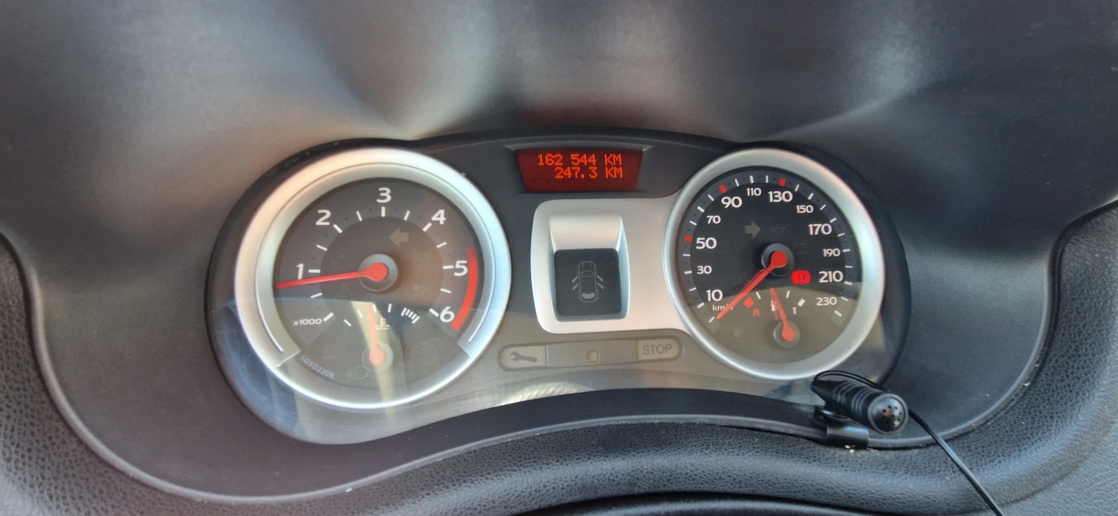 Renault Clio, снимка 7 - Автомобили и джипове - 56024214