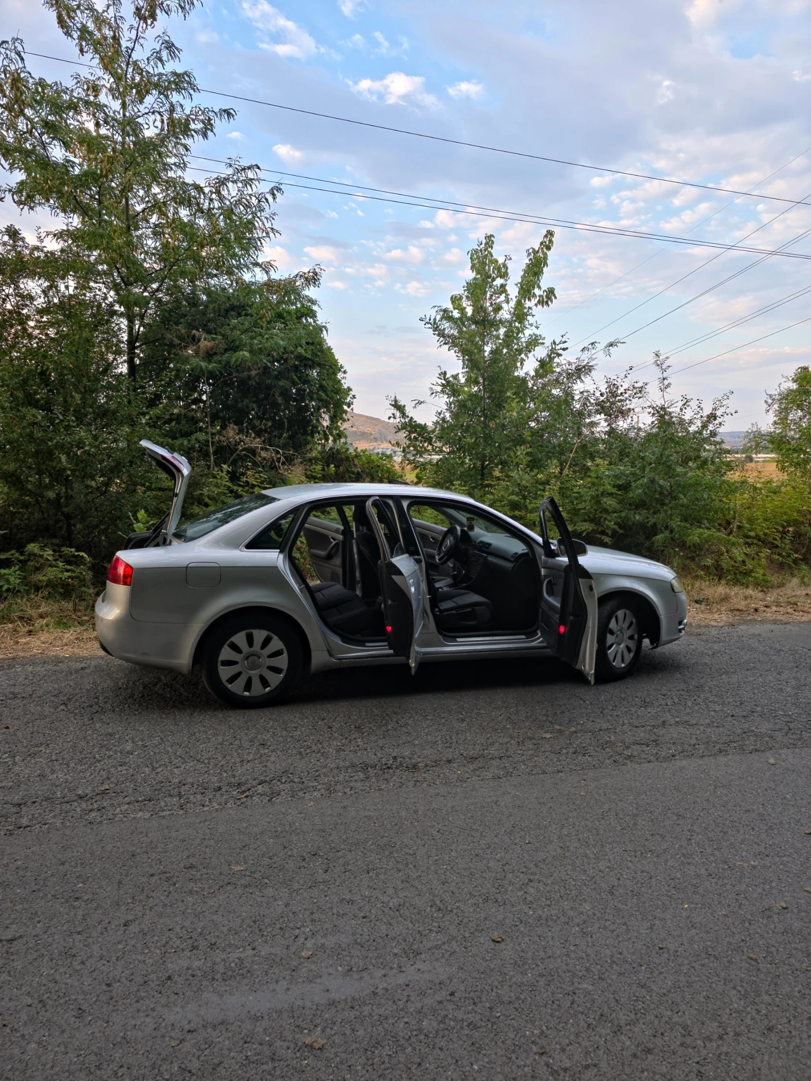 Audi A4, снимка 5 - Автомобили и джипове - 56157111