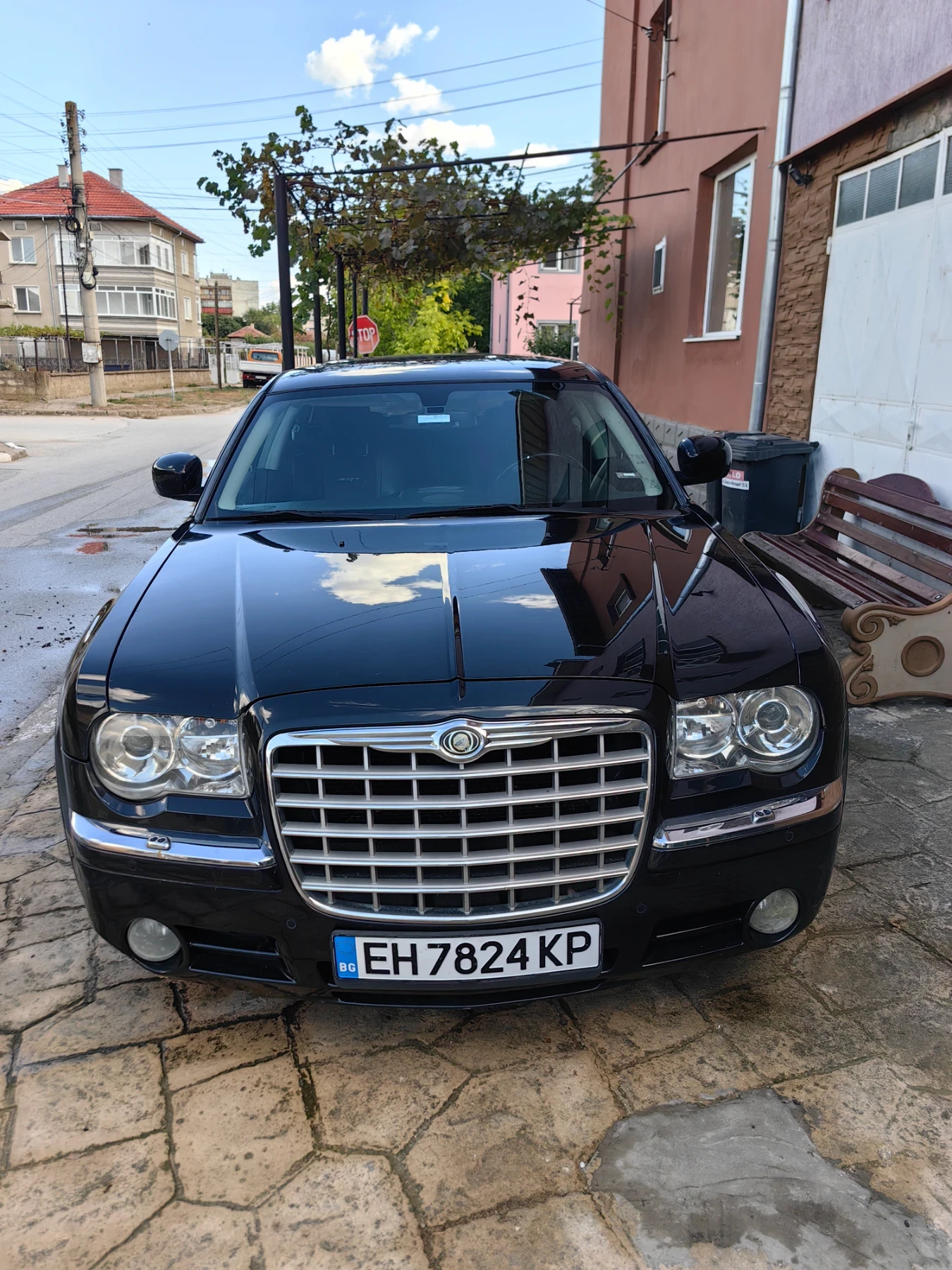 Chrysler 300c LHS