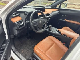 Lexus UX 250h CARFAX/PANO/ПОДГРЕВИ - 21500 € / 42050.35 лв. - 12947416 6