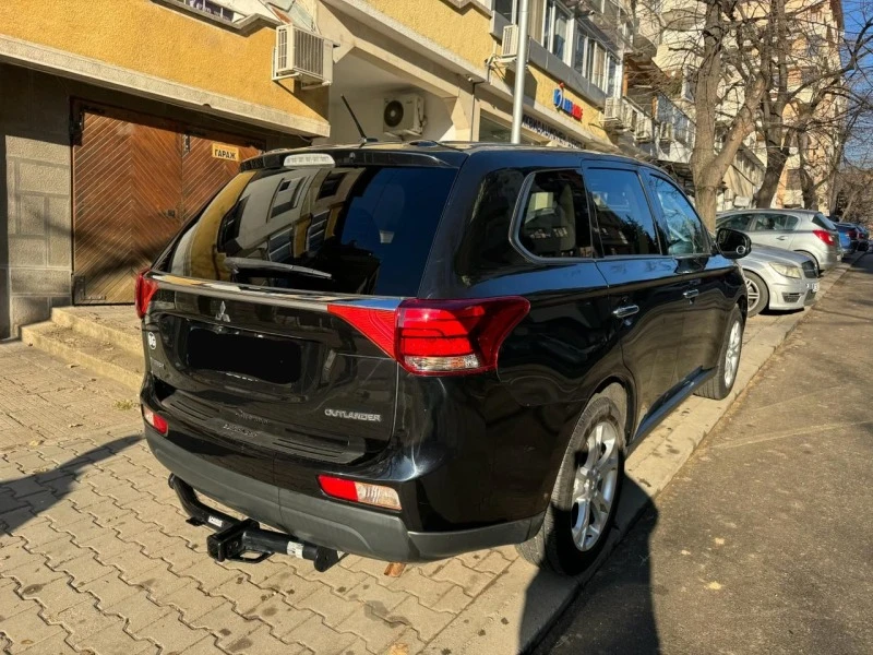 Mitsubishi Outlander SE/SEL, снимка 8 - Автомобили и джипове - 44650710