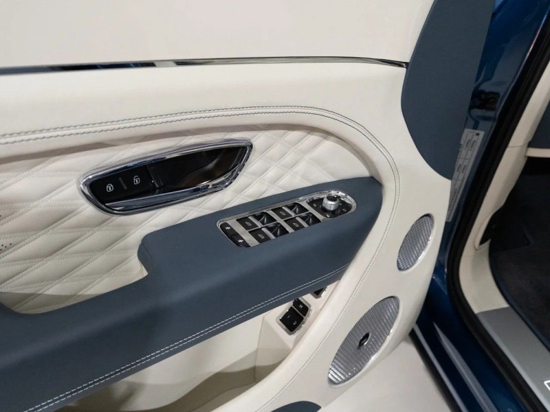 Bentley Bentayga EWB = Azure= Airline Seat Specification Гаранция, снимка 4 - Автомобили и джипове - 46384287