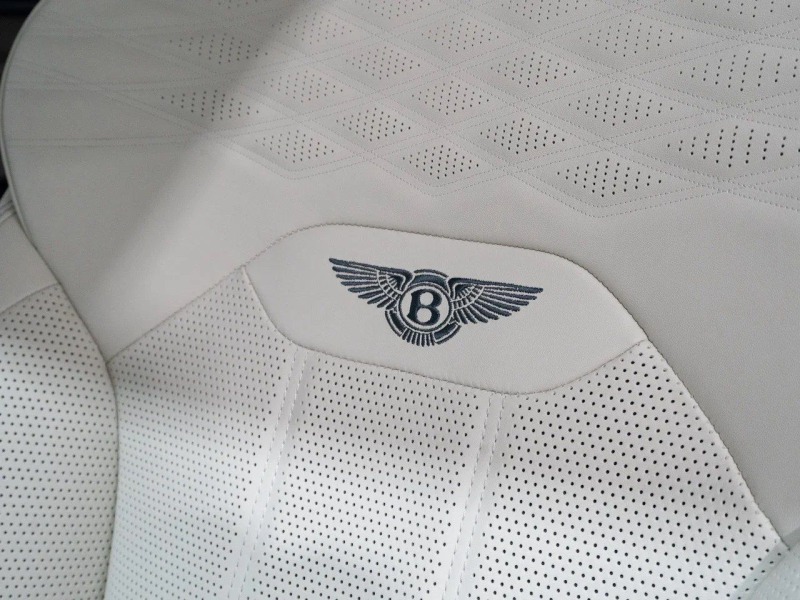 Bentley Bentayga EWB = Azure= Airline Seat Specification Гаранция, снимка 7 - Автомобили и джипове - 46384287