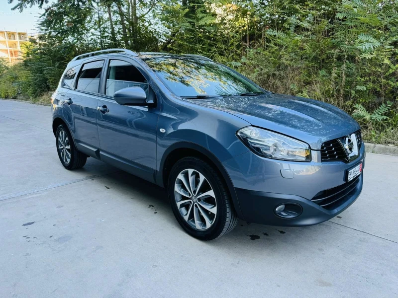 Nissan Qashqai + 2 Automat 2.0i, снимка 1 - Автомобили и джипове - 47552448