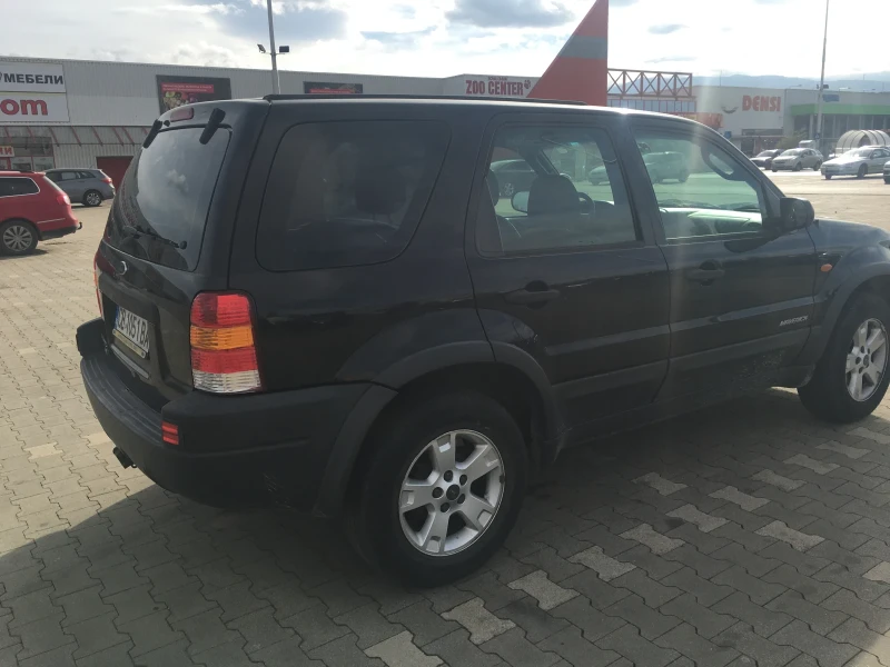 Ford Maverick 4x4 2.0 124к.с XLT, снимка 5 - Автомобили и джипове - 47670054