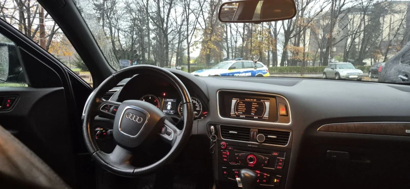 Audi Q5 3.0 TDI, снимка 3 - Автомобили и джипове - 48454363