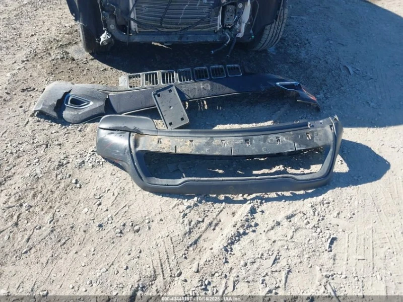 Jeep Grand cherokee 3.6L V-6 DOHC, VVT, 290HP 4X2 Drive, снимка 4 - Автомобили и джипове - 52838021