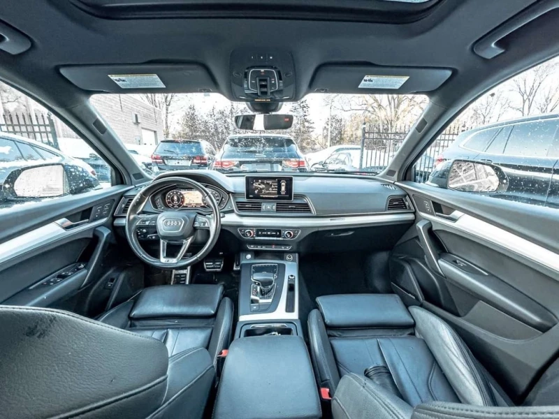 Audi Q5 * CARFAX* ДИГИТАЛНО ТАБЛО* ПАНОРАМА* ФИКСИРАНА ЦЕН, снимка 11 - Автомобили и джипове - 53467245