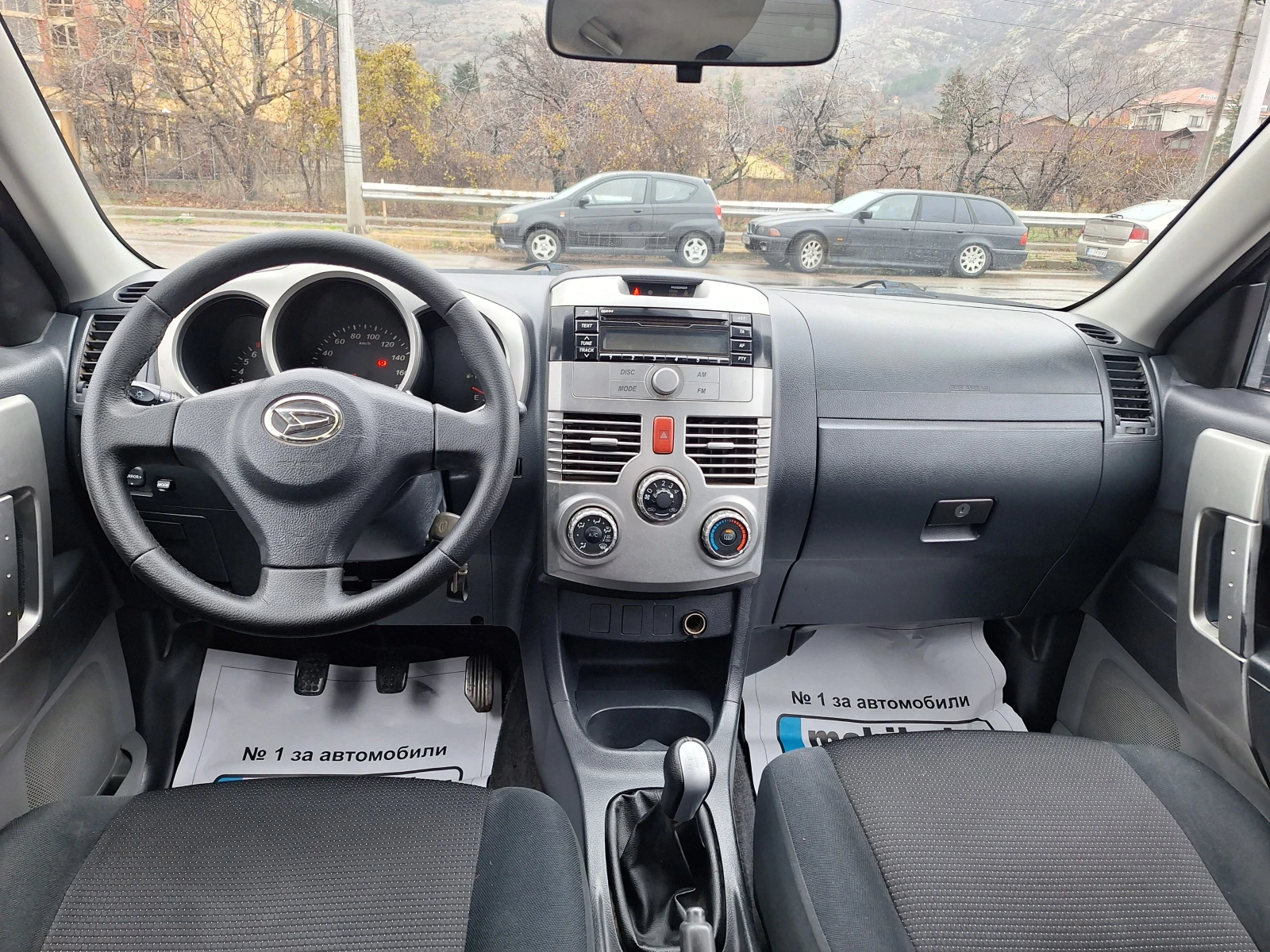 Daihatsu Terios 1.5  КЛИМА .ИТАЛИЯ - изображение 10