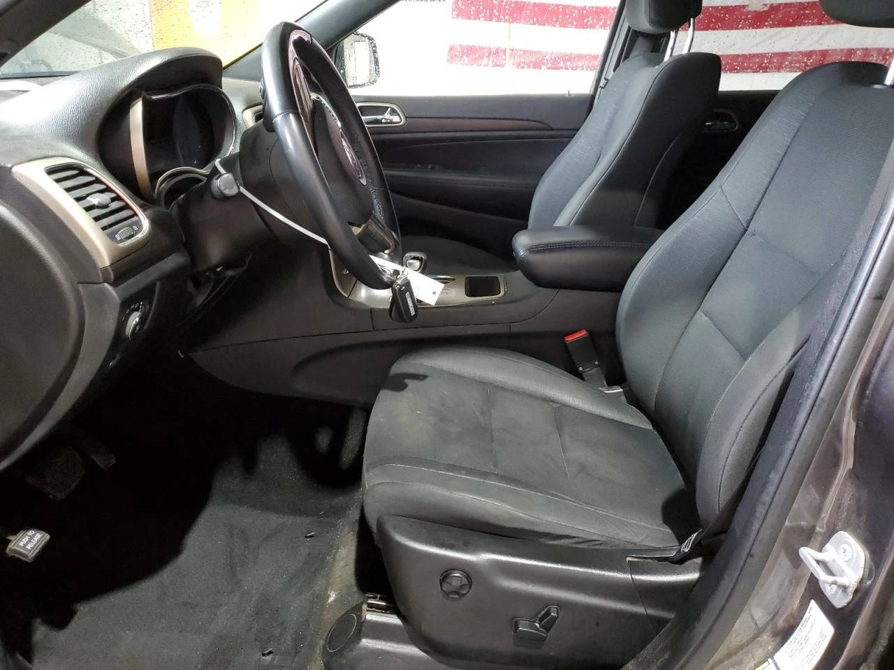 Jeep Grand cherokee 3.6* V6* 8ZF* ПОДГРЕВ* КАМЕРА* КЕЙЛЕС* LANE* ASSIS - изображение 9