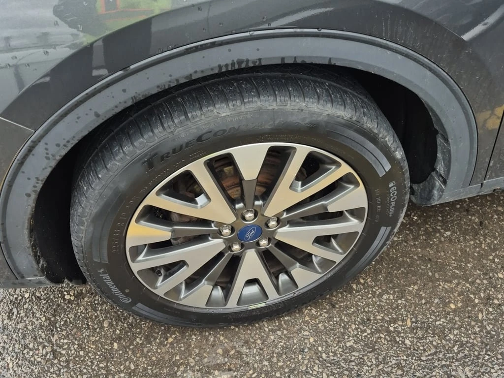 Ford Escape * TITANIUM HYBRID * CARFAX * БЕЗ ПЪРВОНАЧАЛНА ВНОС - изображение 6