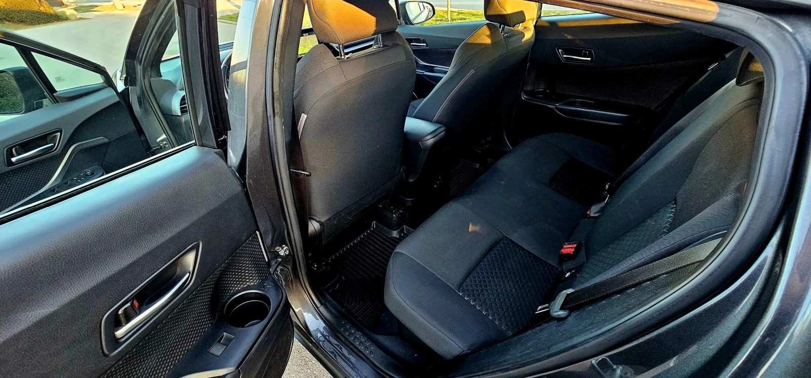 Toyota C-HR 1.8   ������ | Mobile.bg � ����������� 10