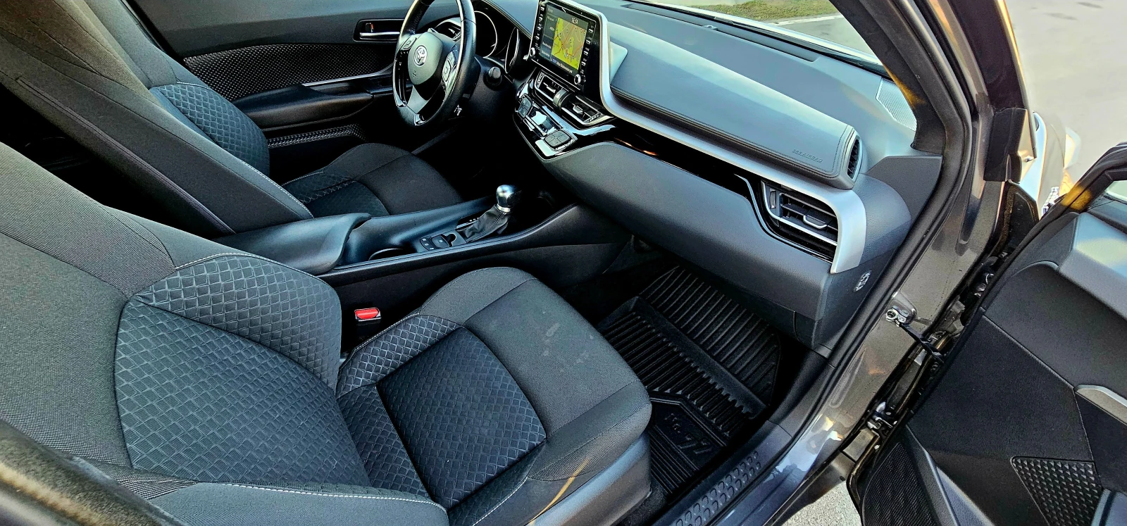 Toyota C-HR 1.8   ������ | Mobile.bg � ����������� 11