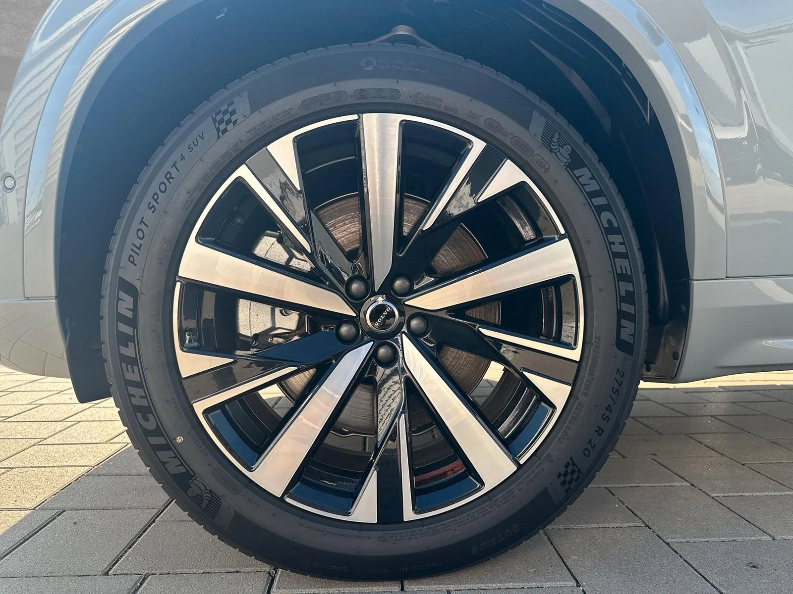 Volvo Xc90 T8 AWD CORE HYBRID 360 MATRIX H/K 7-МЕСТЕН  - изображение 4