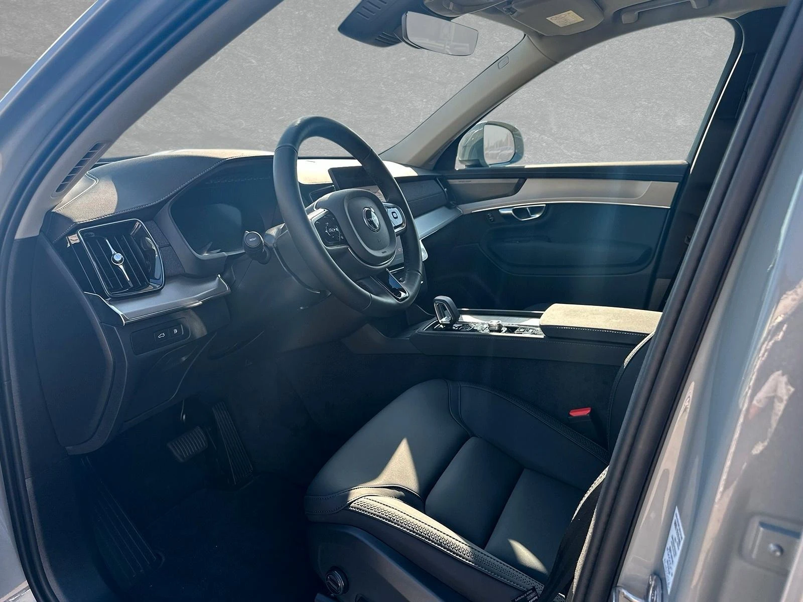 Volvo Xc90 T8 AWD CORE HYBRID 360 MATRIX H/K 7-МЕСТЕН  - изображение 6