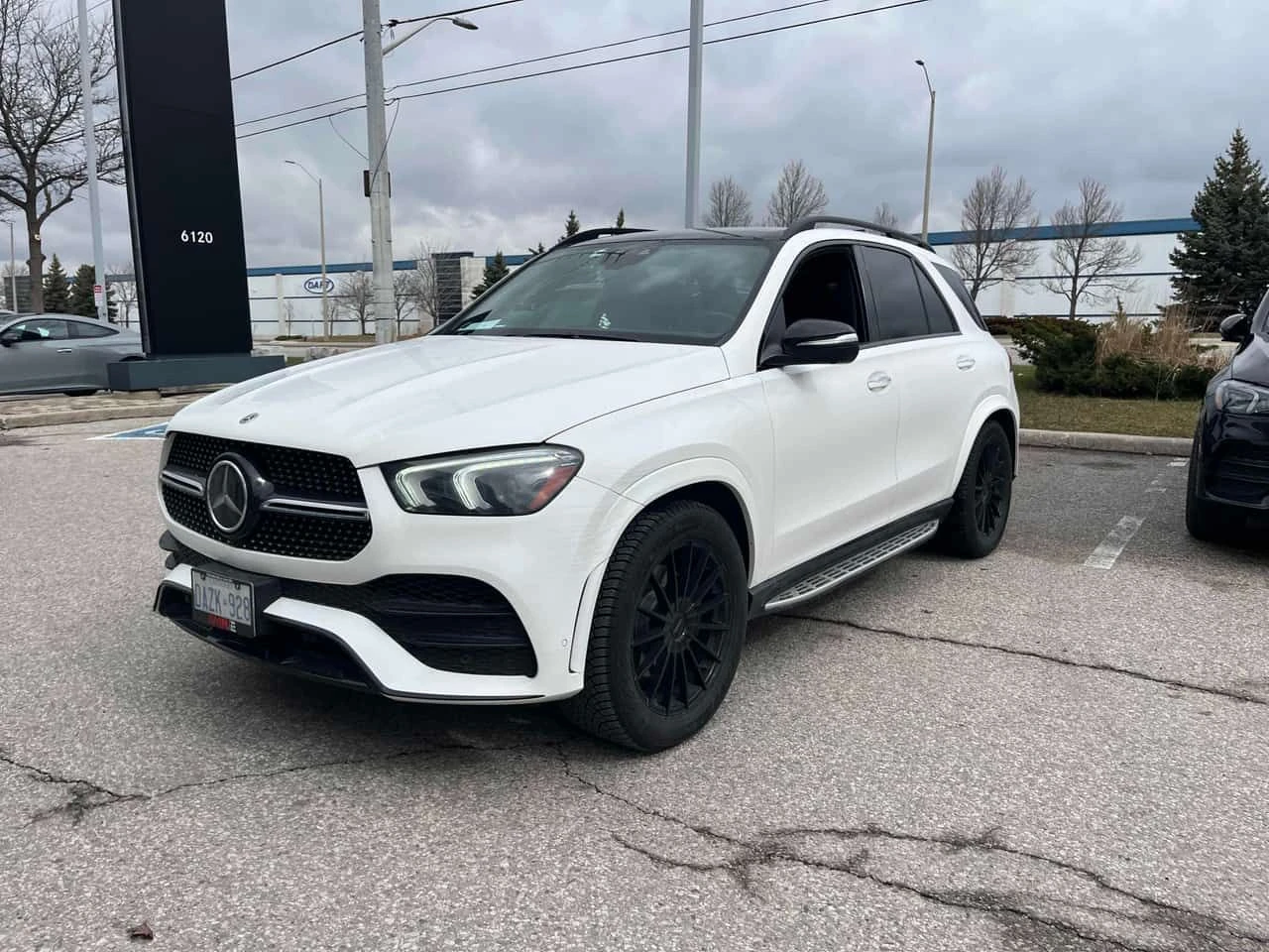 Mercedes-Benz GLE 350 CARFAX/HUD/360/BURMESTER/PANO/ОТ MERCEDES | Auto.bg — изображение 1
