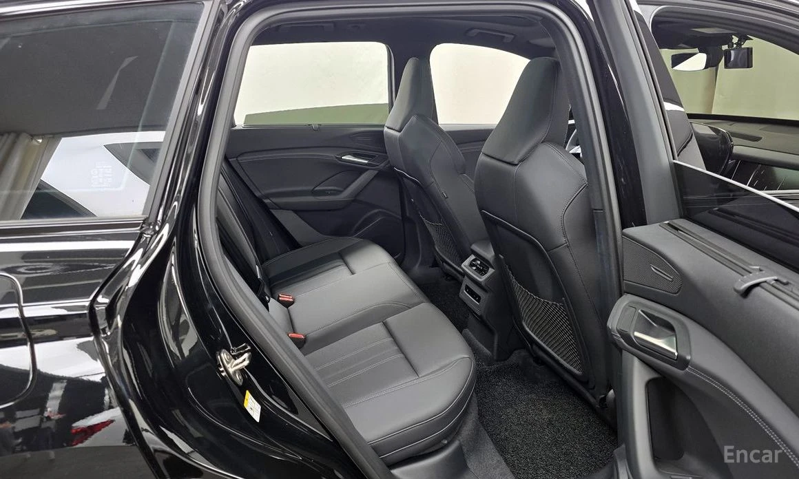 Audi Q6 E-TRON PERFORMANCE PREMIUM, снимка 11 - Автомобили и джипове - 54078119