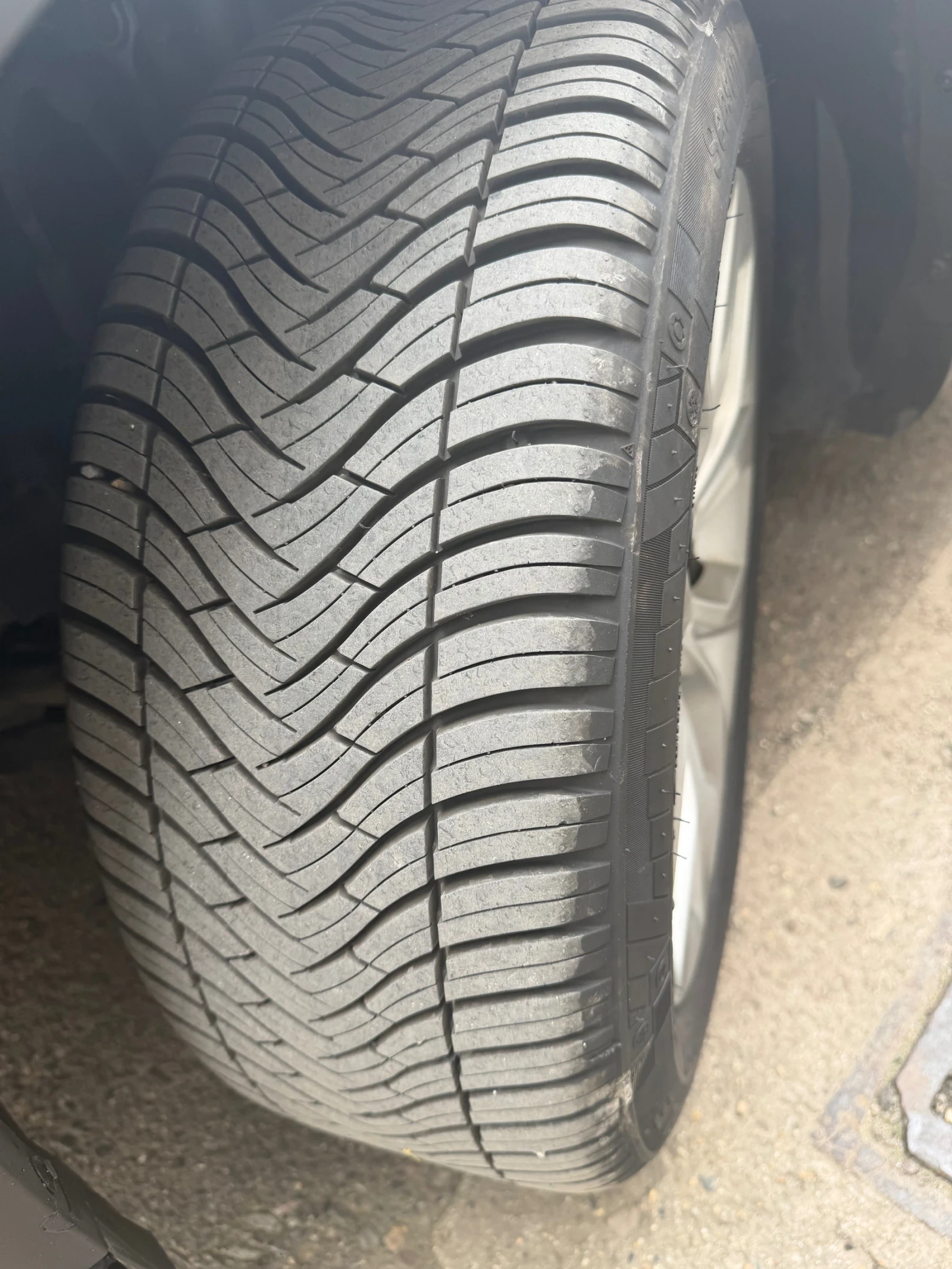 BMW X1, снимка 8 - Автомобили и джипове - 54207311