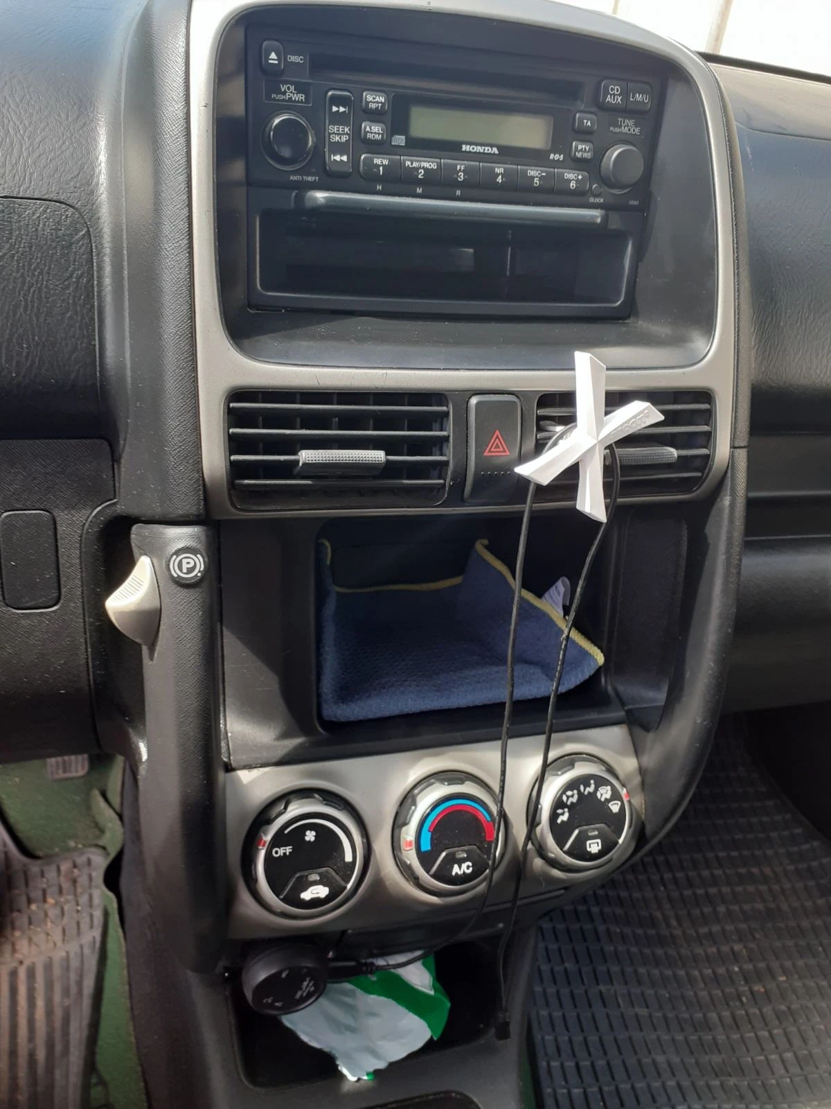 Honda Cr-v 2.00, снимка 8 - Автомобили и джипове - 54288529