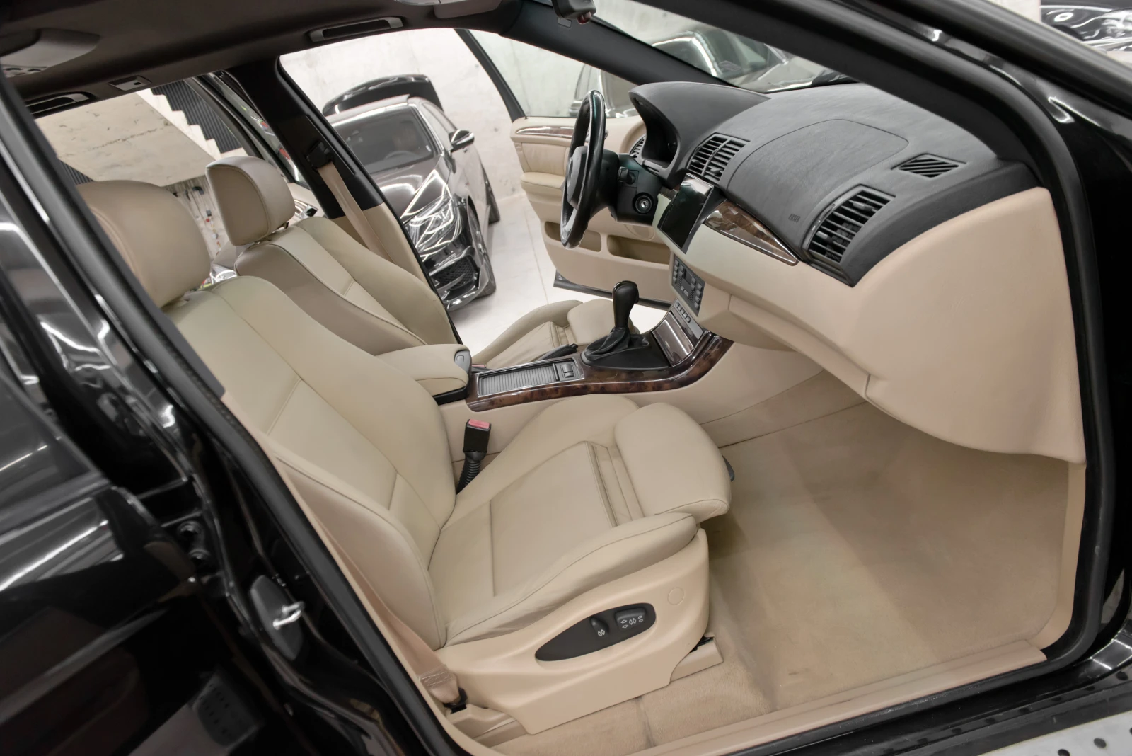 BMW X5 3.0D FACELIFT SPORT, снимка 13 - Автомобили и джипове - 54370468