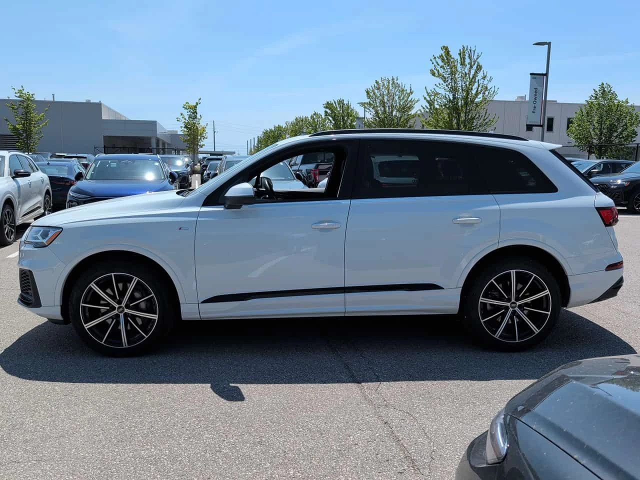 Audi Q7 * ГЛАВНО ПРЕДСТАВИТЕЛСТВО* , снимка 3 - Автомобили и джипове - 54616101