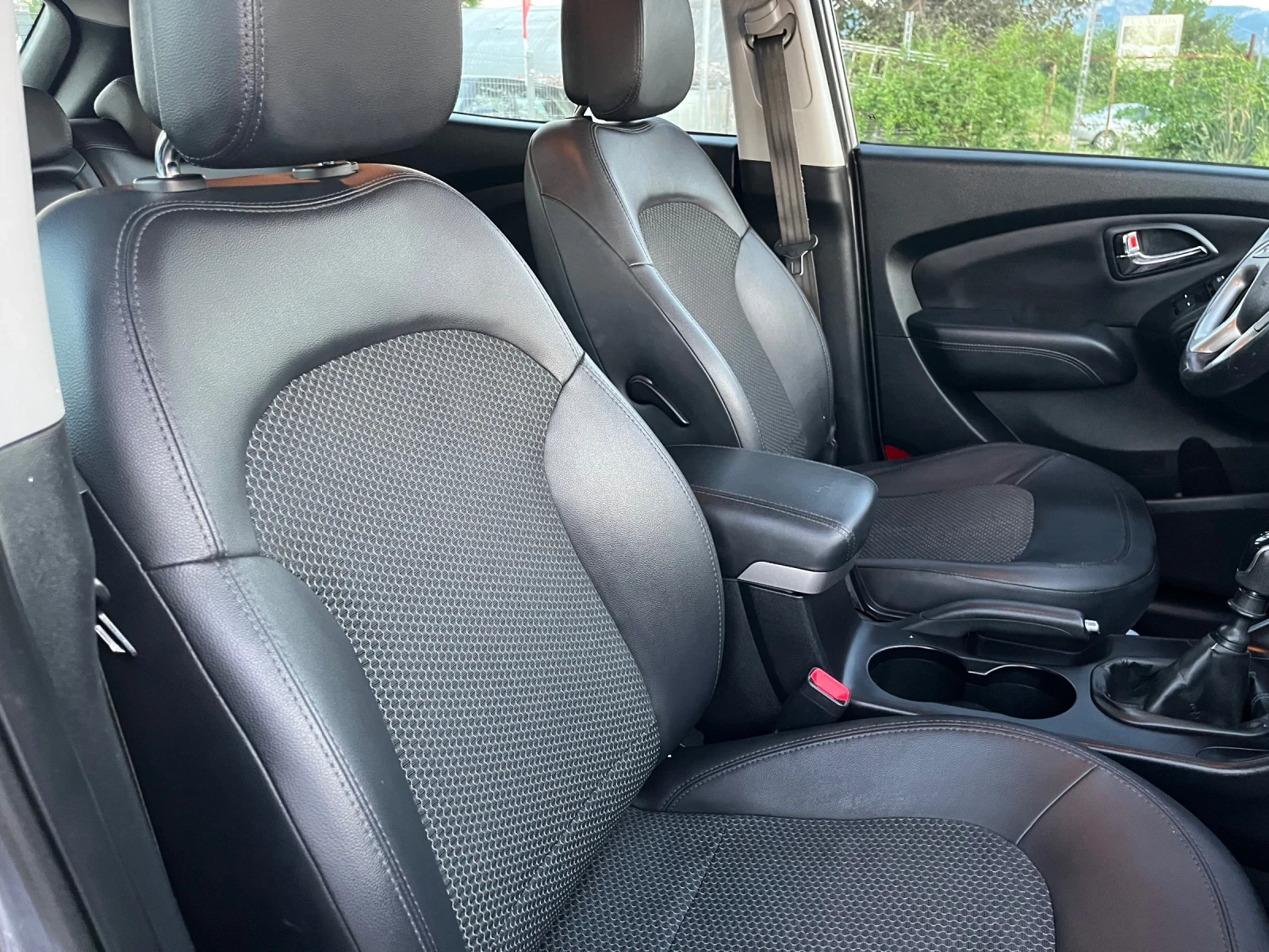 Hyundai IX35 1.7GRDI-115-ITALIA, снимка 6 - Автомобили и джипове - 54695070