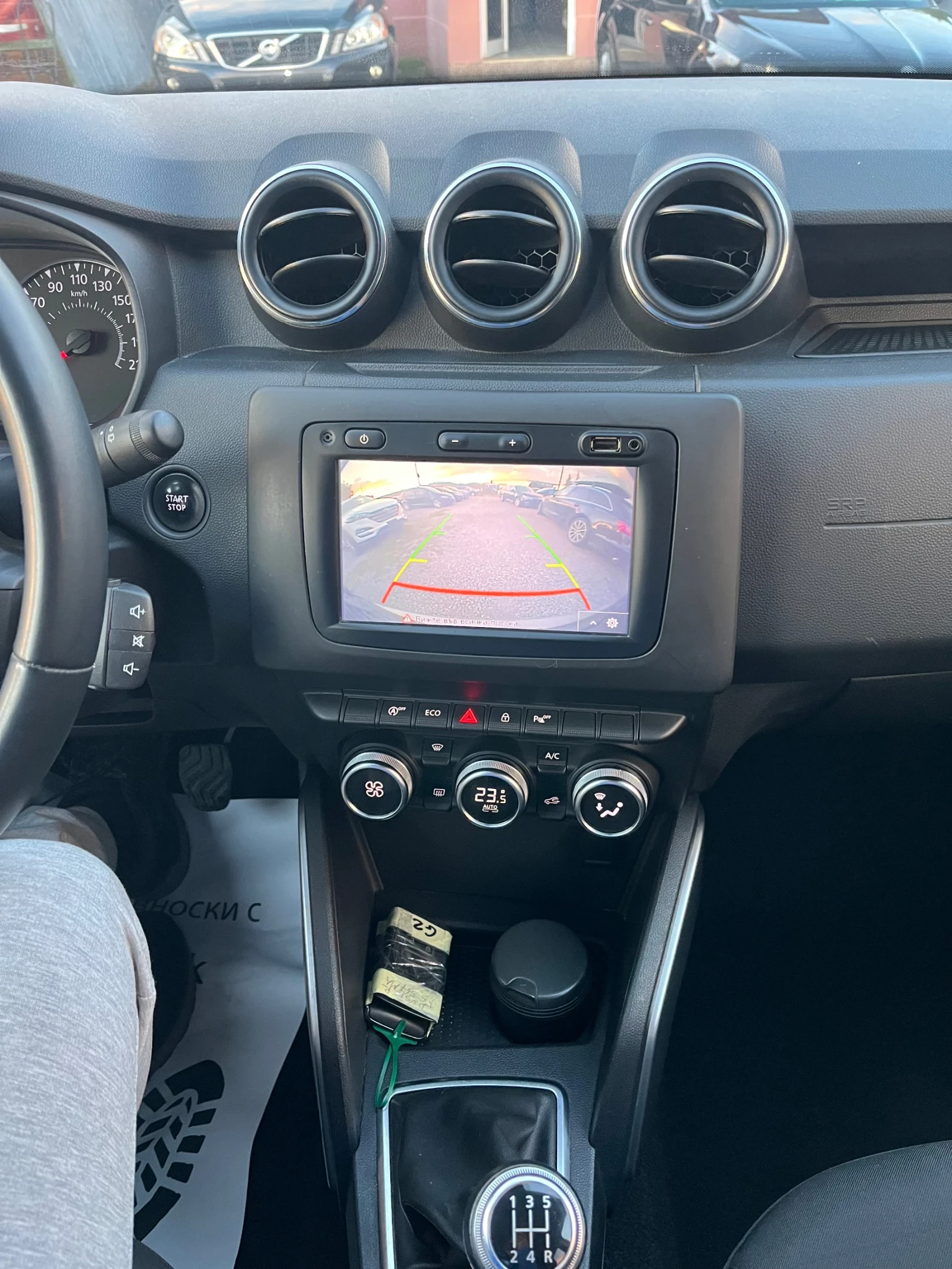 Dacia Duster 1.6i bi-fuel BRC, снимка 17 - Автомобили и джипове - 55125402