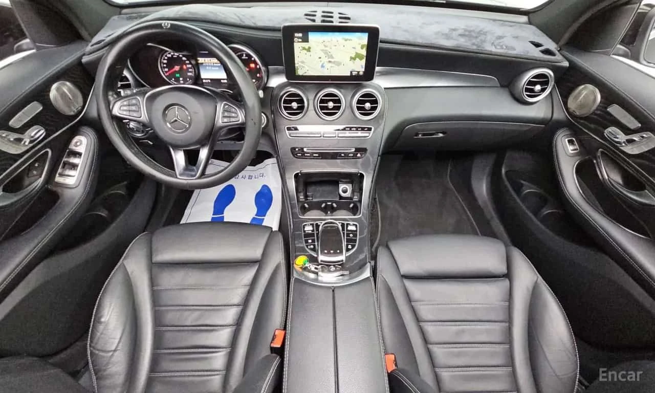 Mercedes-Benz GLC 220 4MATIC Premium | АВТОФИНАНСИРАНЕ, снимка 7 - Автомобили и джипове - 55694732