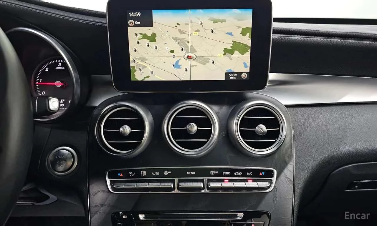 Mercedes-Benz GLC 220 4MATIC Premium | АВТОФИНАНСИРАНЕ, снимка 16 - Автомобили и джипове - 55694732