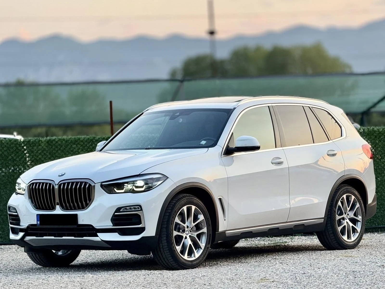 BMW X5 40i, снимка 3 - Автомобили и джипове - 56298641