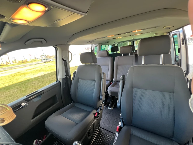 VW Caravelle, снимка 7 - Бусове и автобуси - 53098083