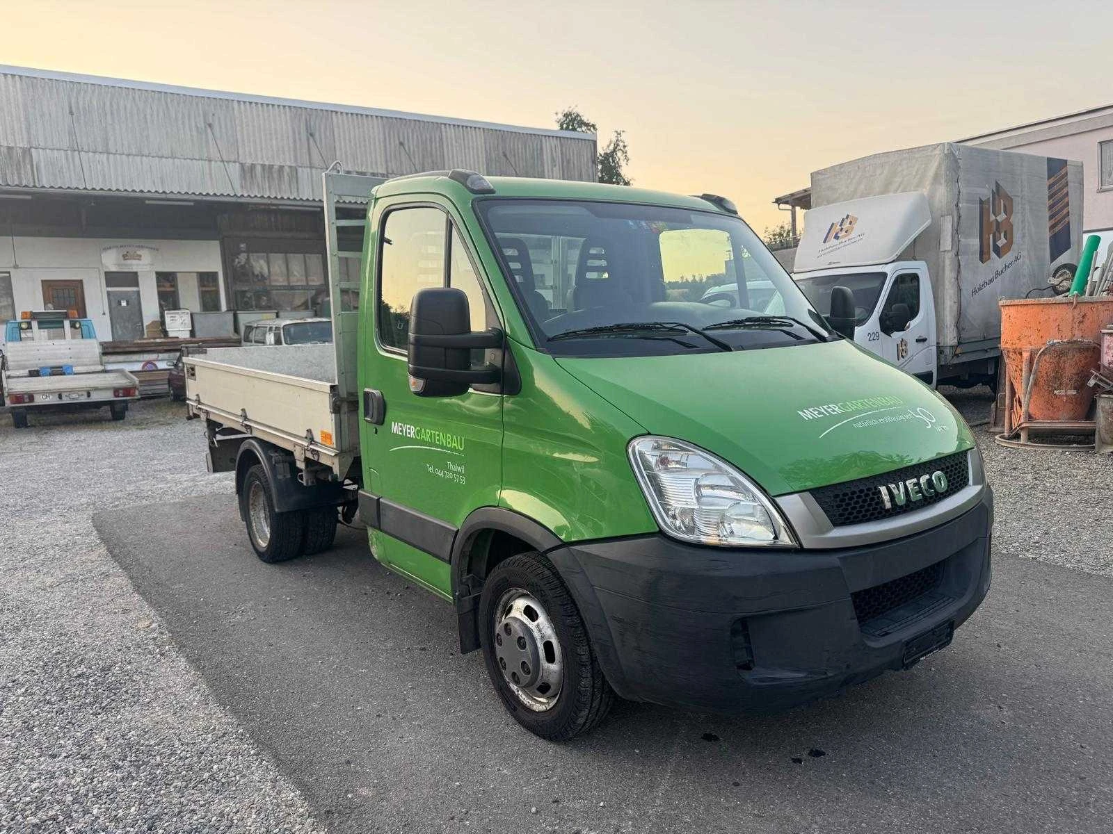 Iveco 35c15 ДО 3, 5т. САМОСВАЛ 161000 км НОВ ВНОС ШВЕЙЦАРИЯ, снимка 4 - Бусове и автобуси - 55659477