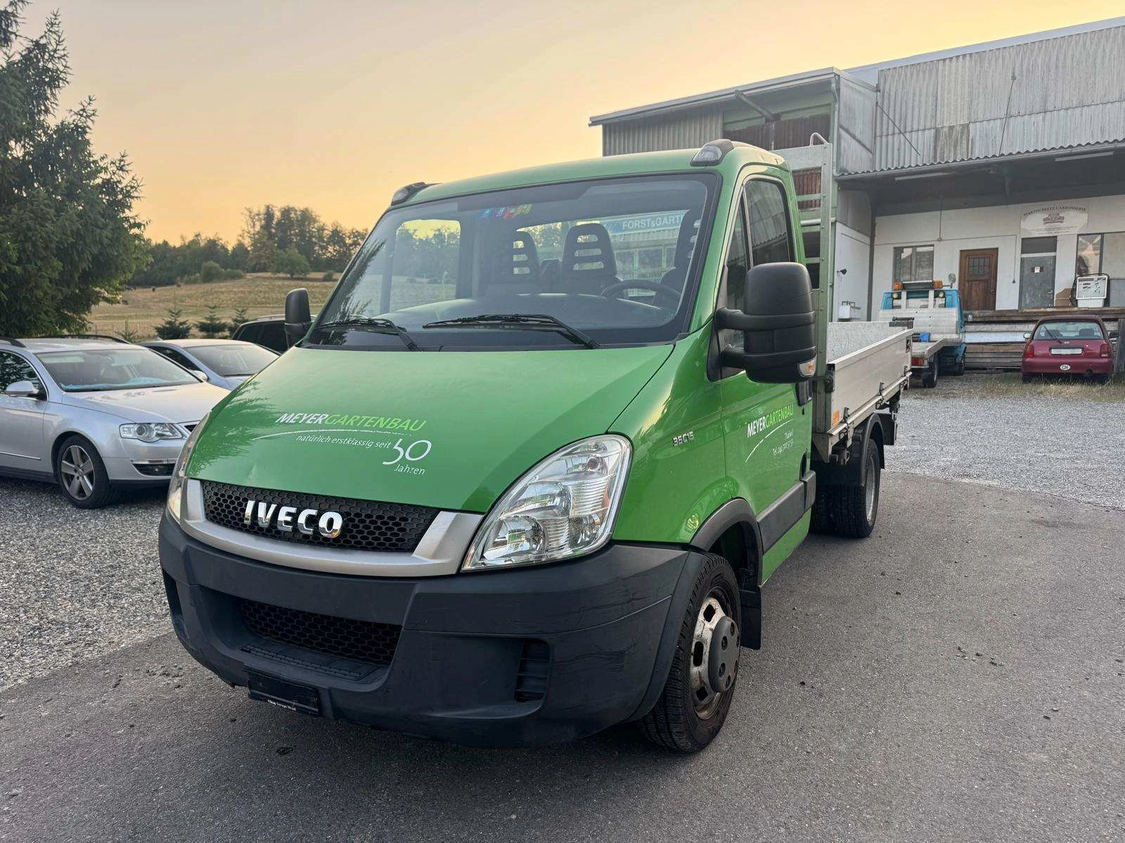 Iveco 35c15 ДО 3, 5т. САМОСВАЛ 161000 км НОВ ВНОС ШВЕЙЦАРИЯ, снимка 2 - Бусове и автобуси - 55659477