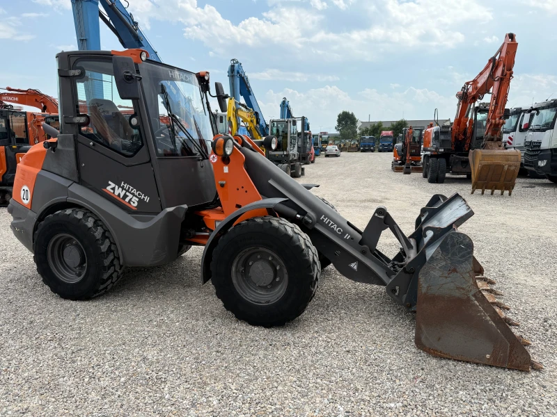 Челен товарач Hitachi ZW 75, снимка 10 - Индустриална техника - 51455041