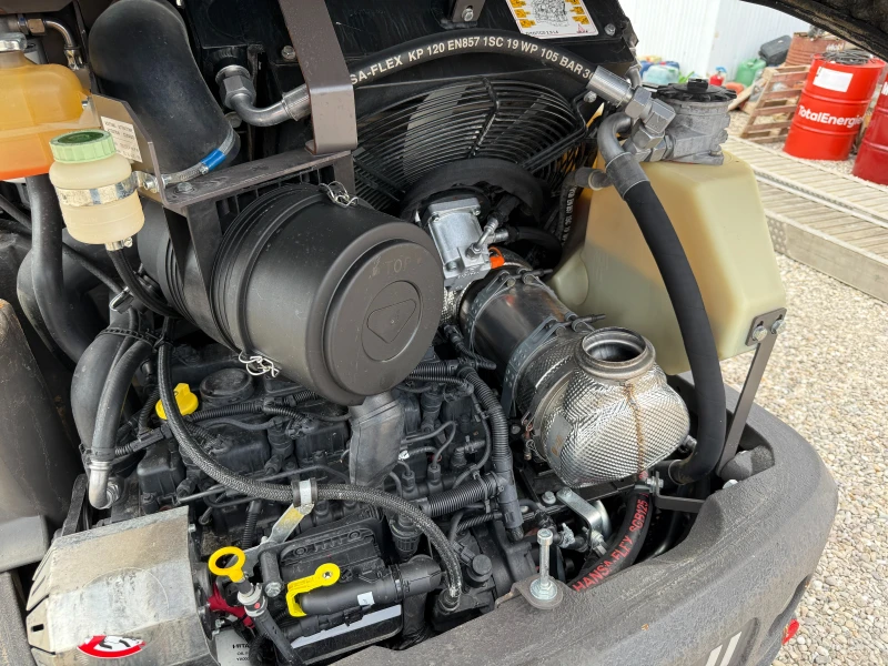 Челен товарач Hitachi ZW 75, снимка 14 - Индустриална техника - 51455041